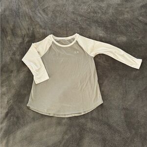 Under Armour S/M White/Grey Heat Gear 3/4 Sleeve Shirt